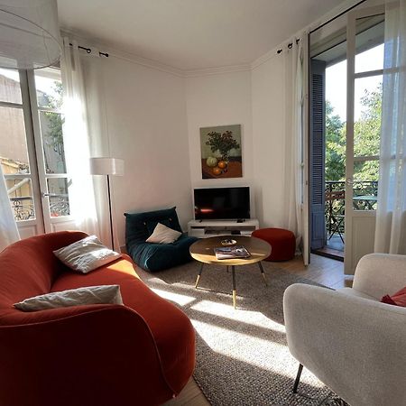 Nimes , Appartement Renove Dans Immeuble Classe. Ngoại thất bức ảnh