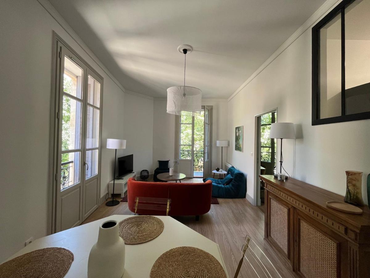 Nimes , Appartement Renove Dans Immeuble Classe. Ngoại thất bức ảnh