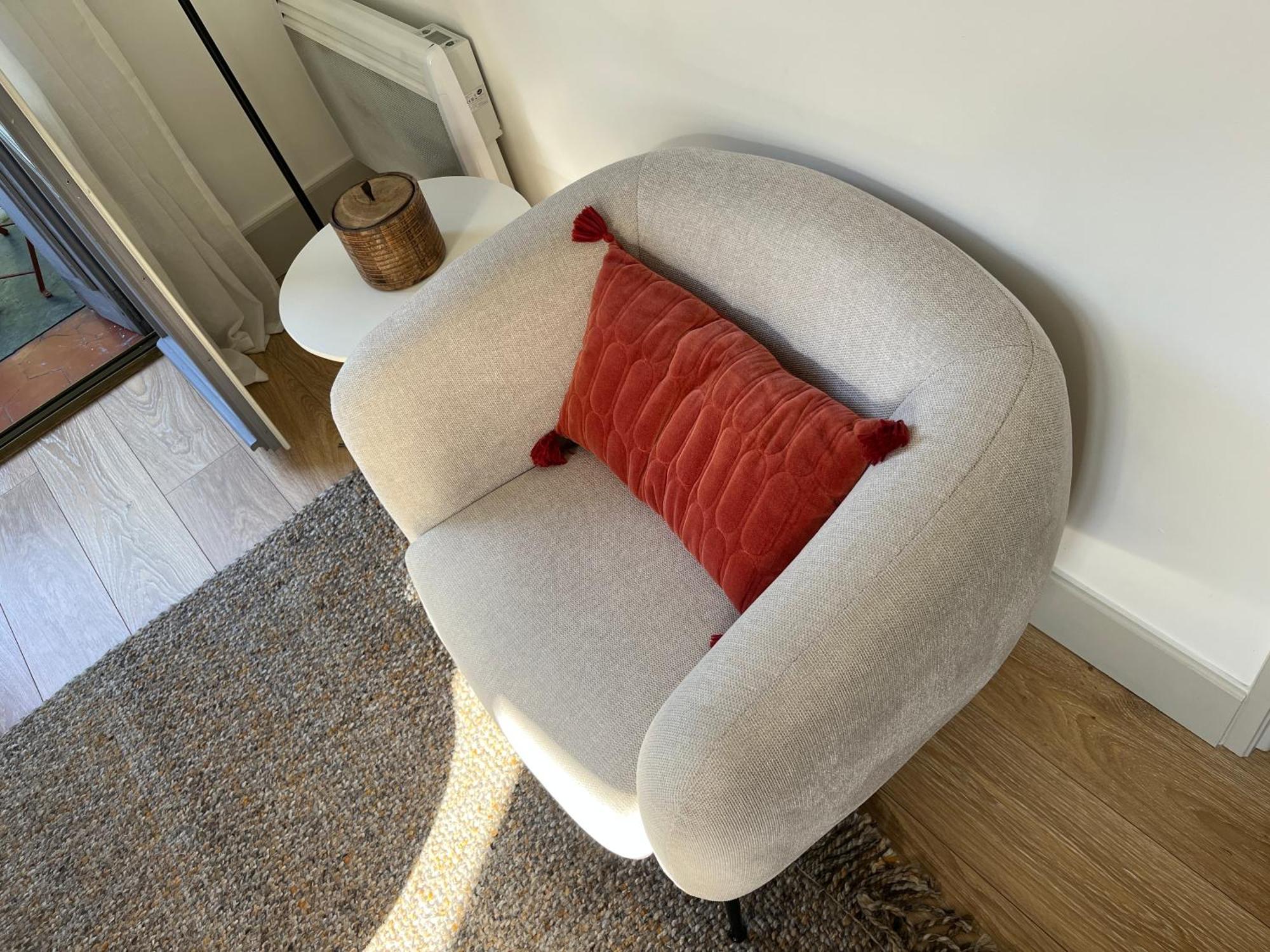 Nimes , Appartement Renove Dans Immeuble Classe. Ngoại thất bức ảnh