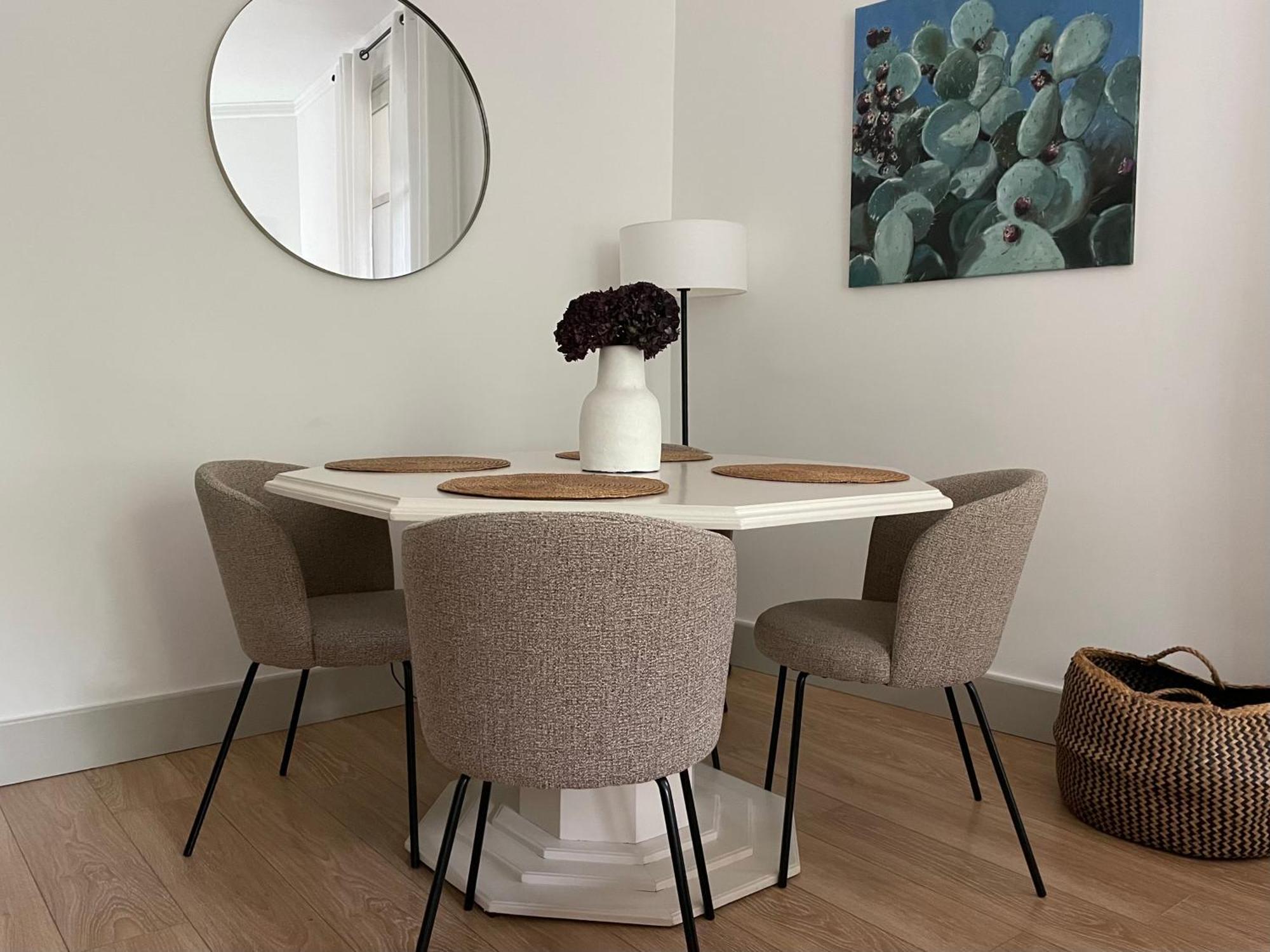 Nimes , Appartement Renove Dans Immeuble Classe. Ngoại thất bức ảnh